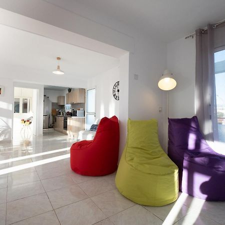 Seaview 3 Bedroom Kings Road Penthouse Пафос Екстер'єр фото